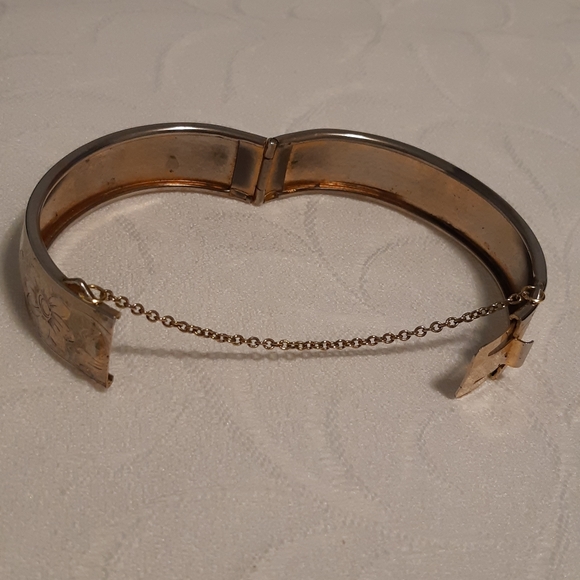 Vintage Chunky Flower Designs Silver Tone Bracelet 8.1/8" Circle Length - Picture 5 of 16